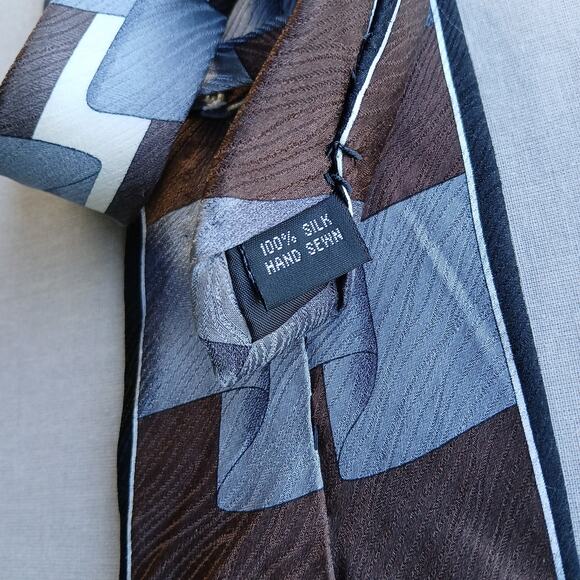 Vintage Y2K Silk Neck Tie geometric grey ribbon brown cream black wood texture - Picture 8 of 14